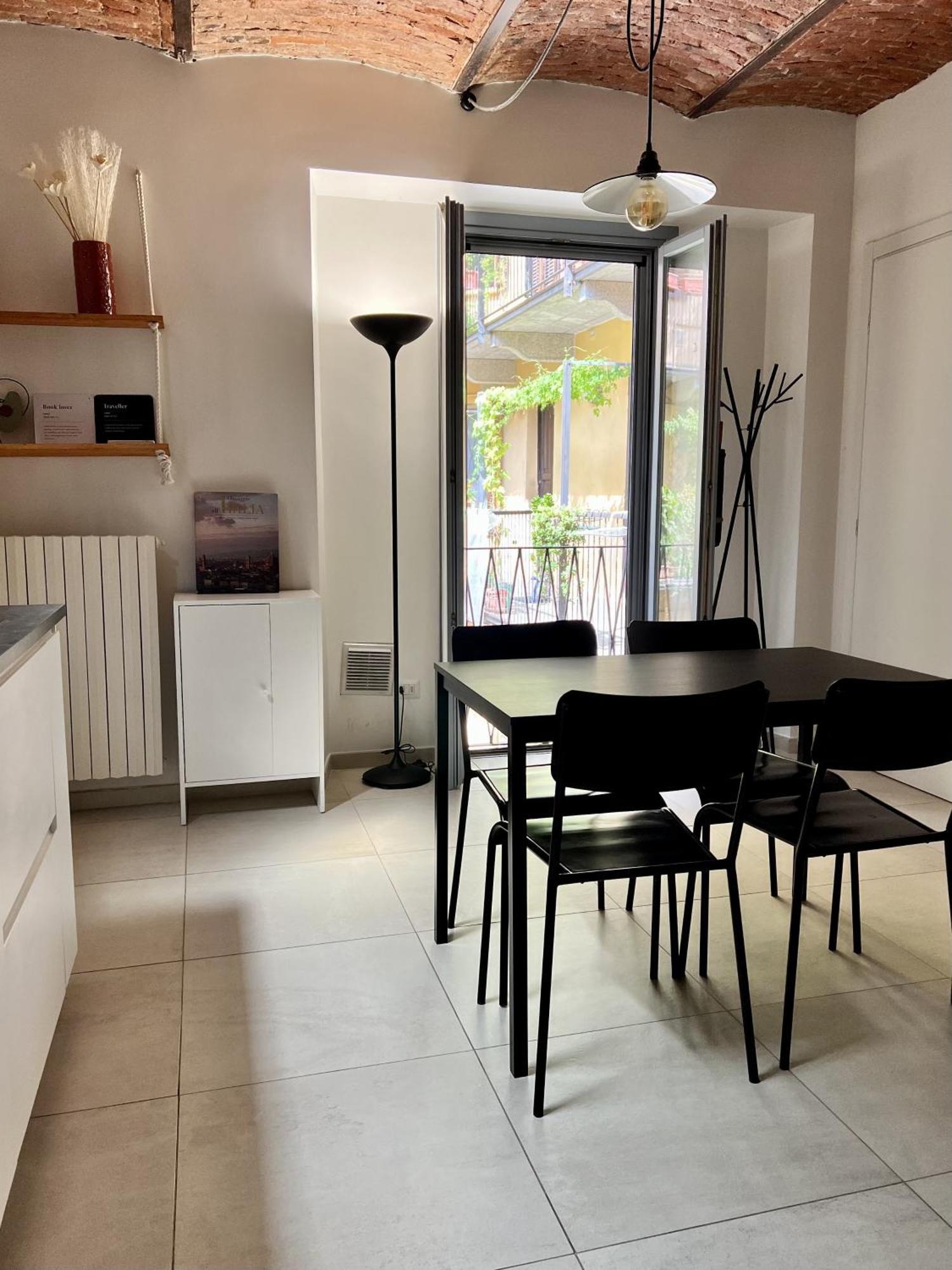 Bilocale Su Corte Milanese Exterior photo
